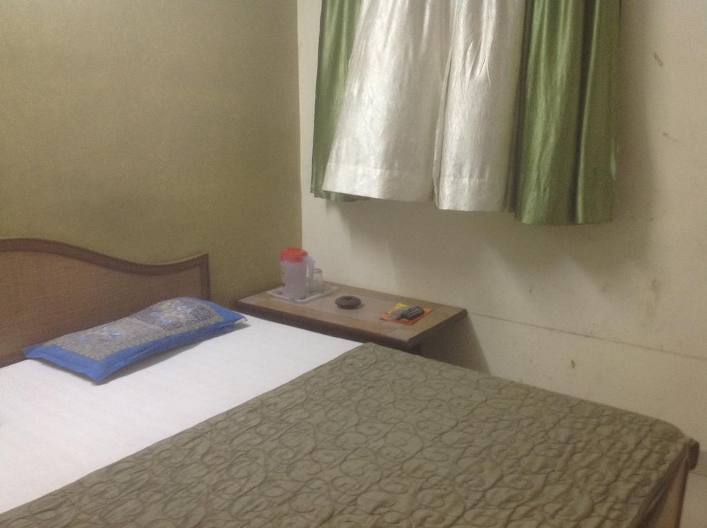 Hotel Kamal Kunj Jaipur Zimmer foto