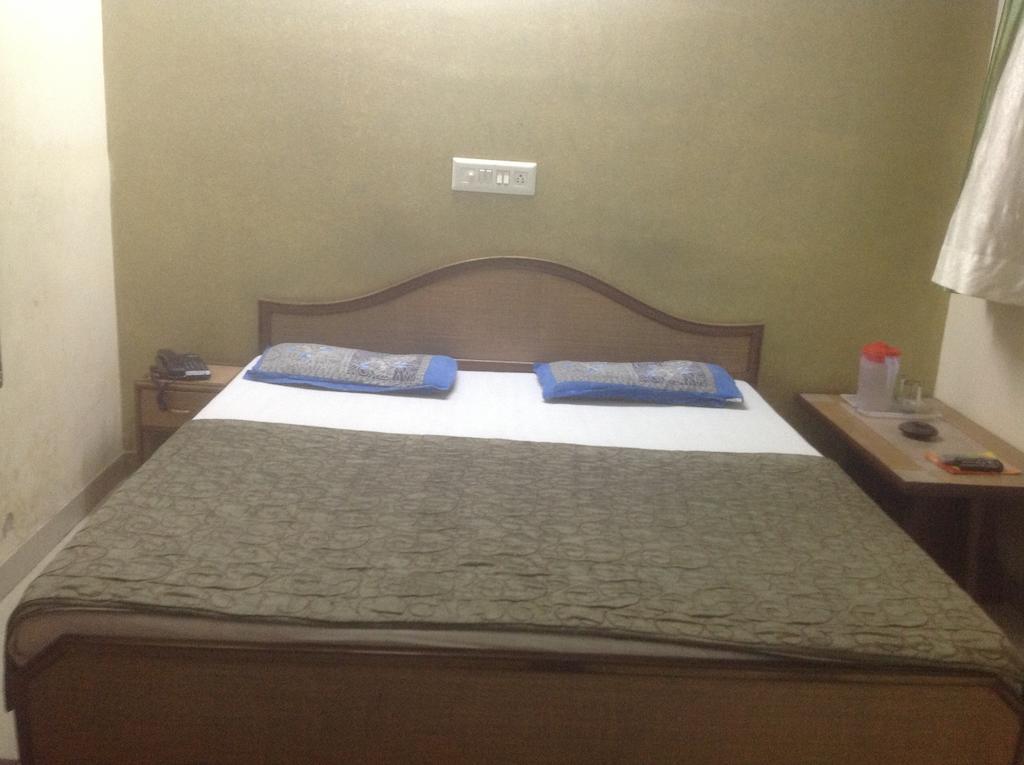Hotel Kamal Kunj Jaipur Zimmer foto